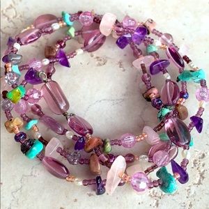 34 inch stone, glass,crystal necklace 💜GORGEOUS. Vintage.